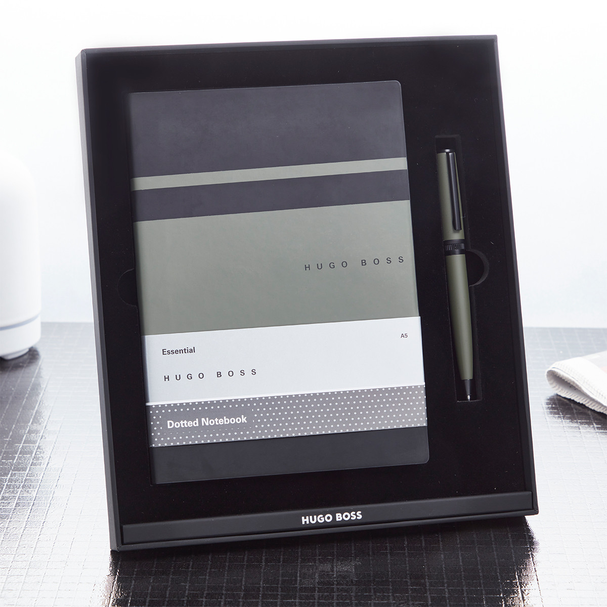 Essential Iconic Hugo Boss Dotted Notebook Khaki Pen Set