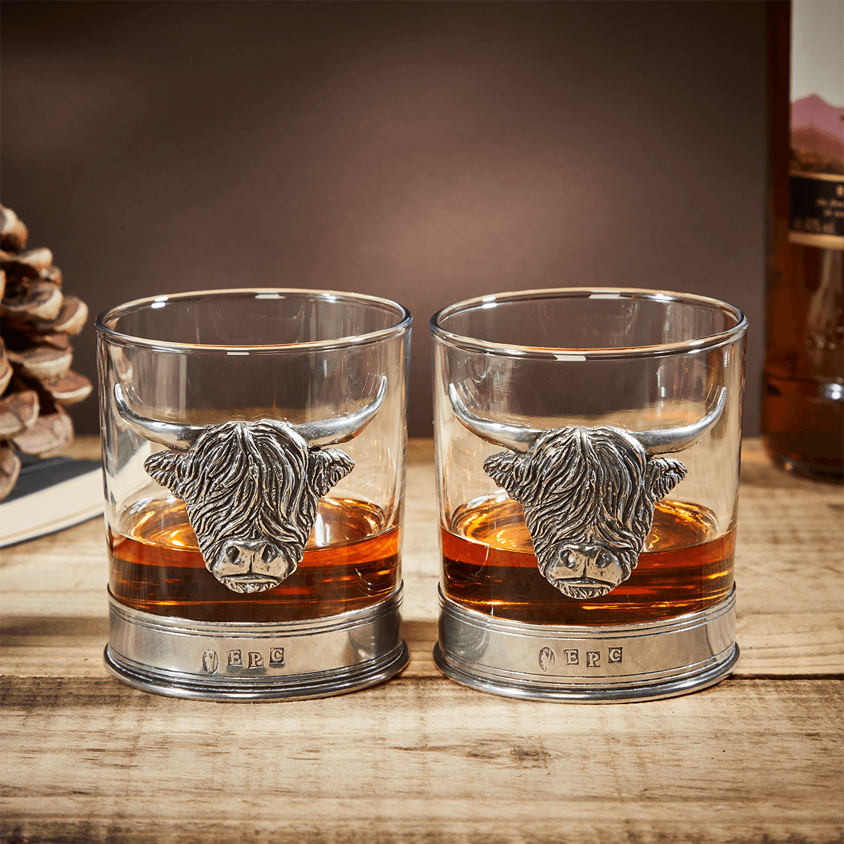 English Pewter Double Highland Cow Whisky Glasses Gift Set