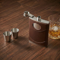 personalised 6oz Brown Leather Flask & Cups