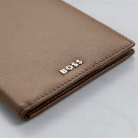 Hugo Boss Classic Smooth Passport Holder - Brown