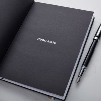 Hugo Boss Set (Fountain Pen & Black A5 Note Pad)