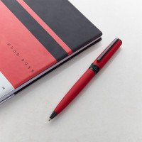 Hugo Boss Set Ballpoint Red Pen & Red A5 Notebook