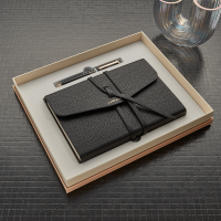 Cacharel - A5 Notebook Violette Black