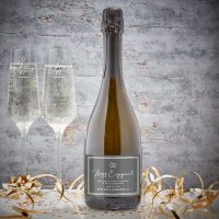 Happy Engagement Boutique Gifts Prosecco Double Glass With Bottle Gift Set