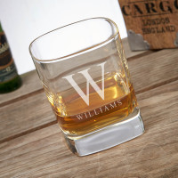 Personalise whisky glass