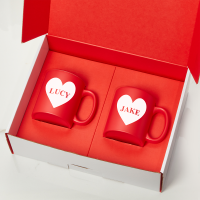 Love Hearts Couple Red Inner with x2 Red Satin mugs