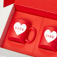 Love Hearts Couple Red Inner with x2 Red Satin mugs