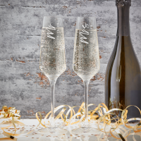 Mr & Mrs Wedding Date Photo Upload Boutique Gifts Prosecco Double Glass With Bottle Gift Set 