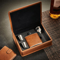 Deluxe Hip Flask Gift Set Tan
