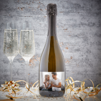 The Bride & Groom Photo Upload Boutique Gifts Prosecco Double Glass With Bottle Gift Set 