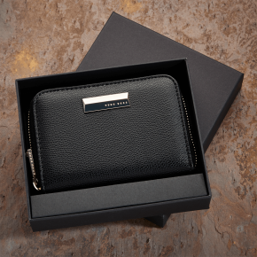 Hugo Boss Vivid Black A7 Notebook Cover 